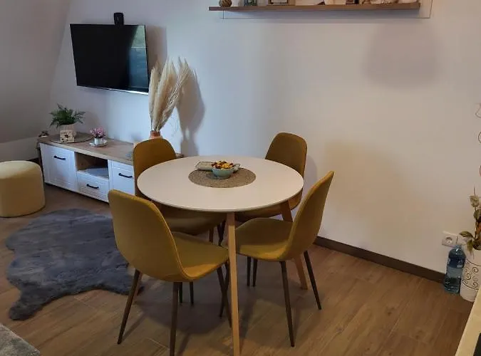 아파트 Divcibare_sunrise